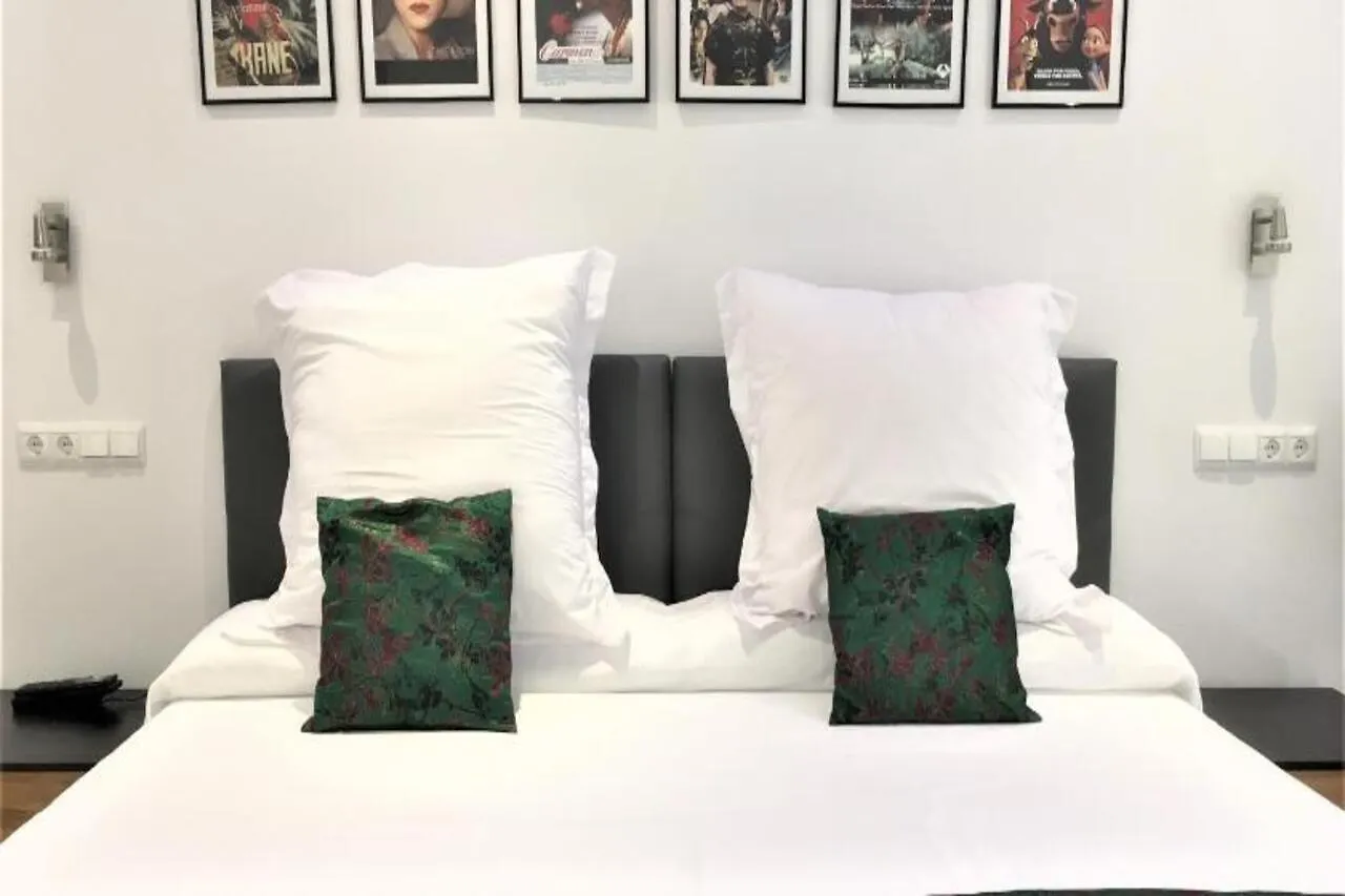 Hotel Ronda 0*,